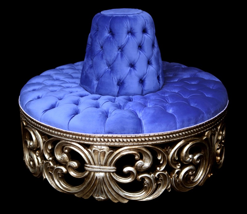 Platine Rococo Circular Blue Settee