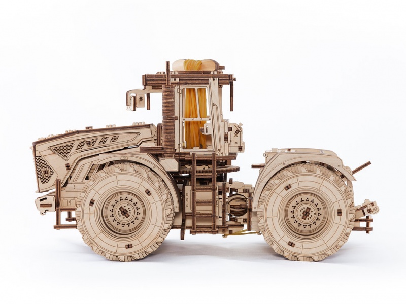 Tractor Kirovetz Construction Kit