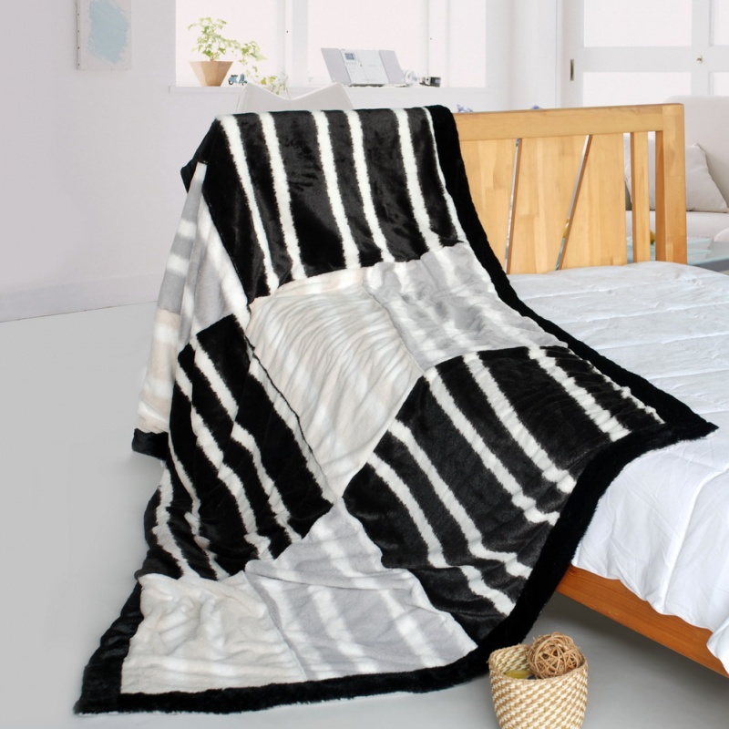 Stylish Patchwork Throw Blanket - Fashion Stripes