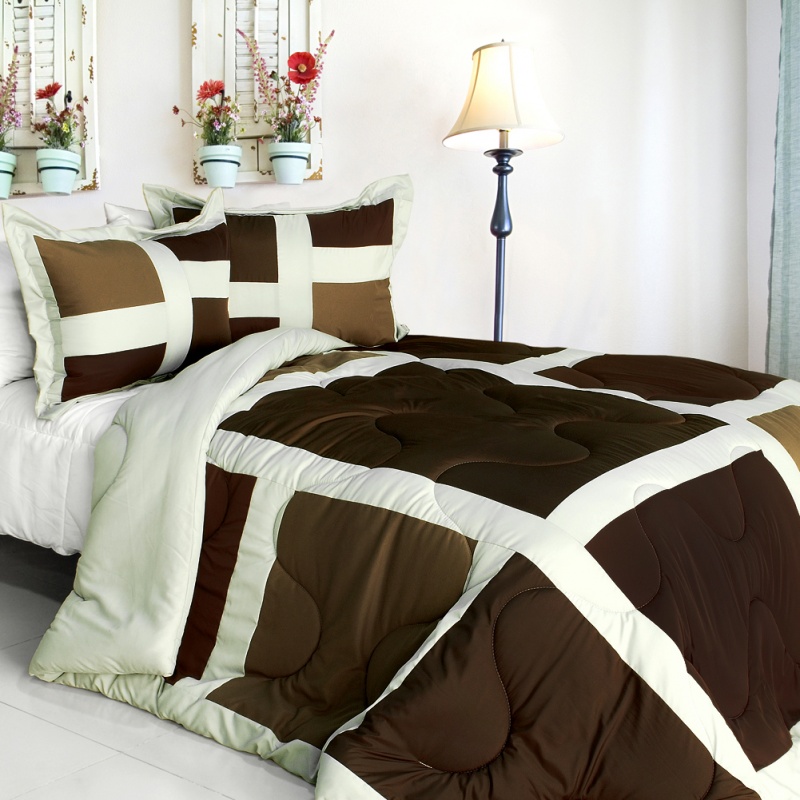 Quilted Patchwork Down Alternative Comforter Set - New Melody