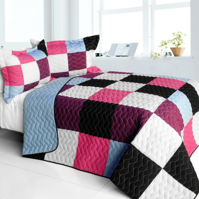 3Pc Vermicelli - Quilted Patchwork Quilt Set - Sweet Berry Smack