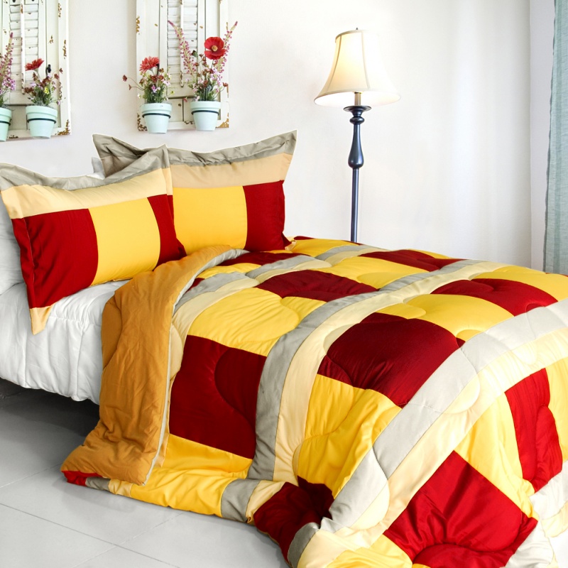 Quilted Patchwork Down Alternative Comforter Set - Dazzling Brilliance