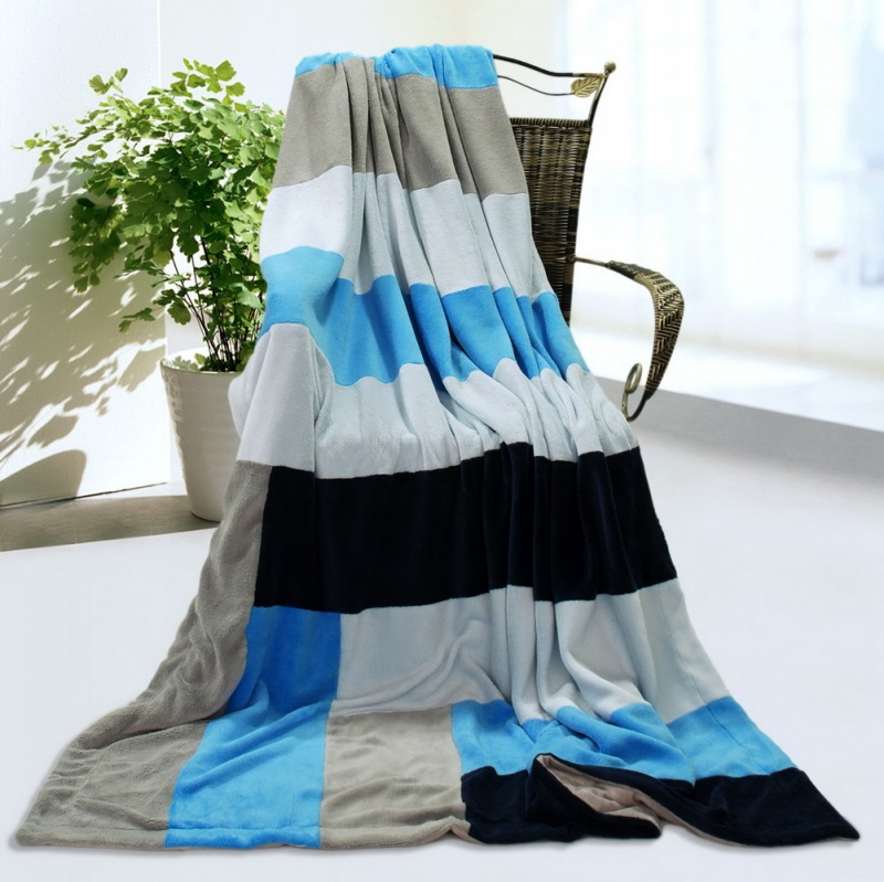 Soft Coral Fleece Patchwork Throw Blanket - Love Is Blue