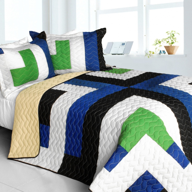 3Pc Vermicelli-Quilted Patchwork Quilt Set - Glass Island