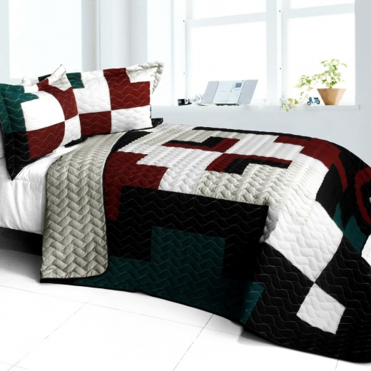 Cheerful Kissing Fish 3Pc Vermicelli Quilted Patchwork Quilt Set