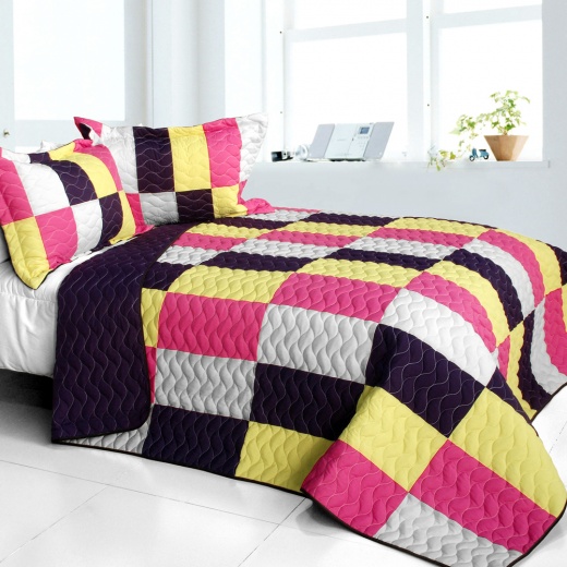 3Pc Vermicelli Quilted Patchwork Quilt Set - Dressing Case