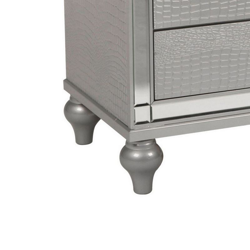 Product thumbnail 4