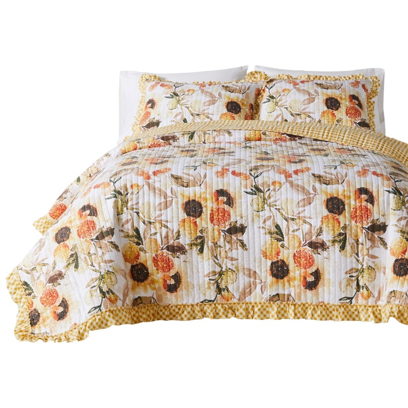 Kelsa 3-Piece Gold Queen Quilt Set with 2 Pillow Shams