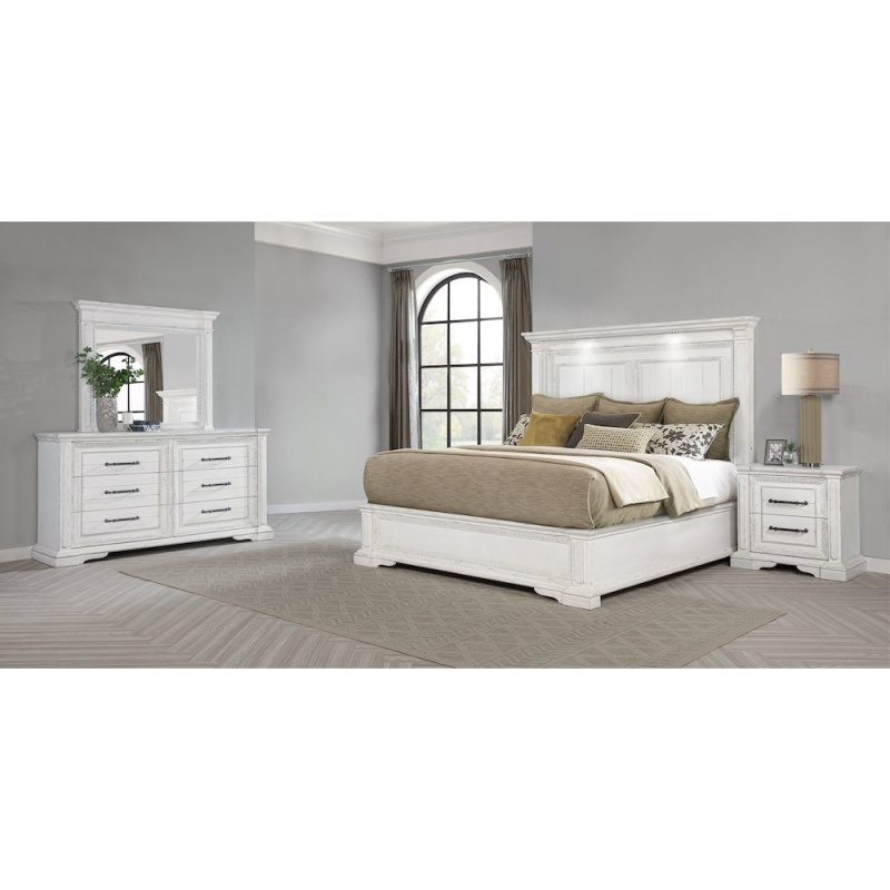 Mckinney 4-Piece California King Bedroom Set Vintage White