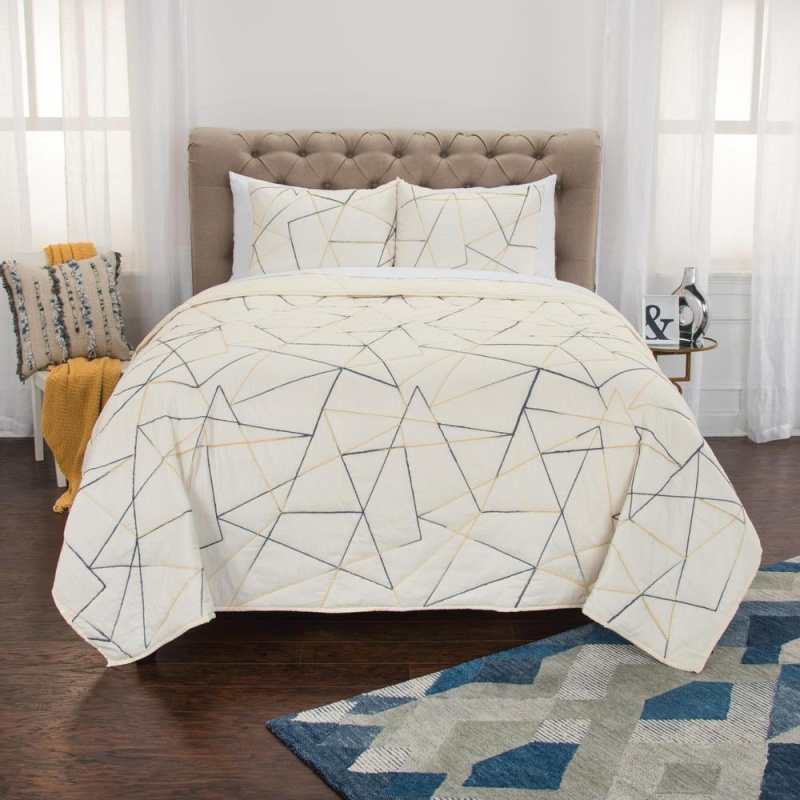 106" x 92" Quilt