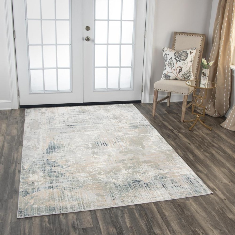 Power Loomed Cut Pile Polyester Rug, 2'7" X 9'6"