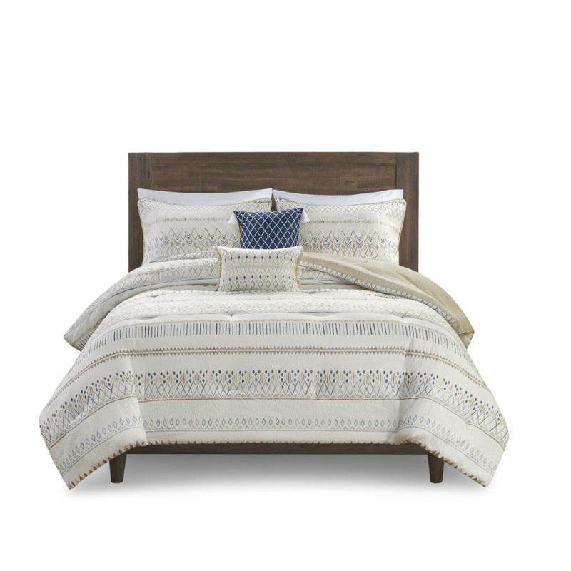 5 Piece Printed Seersucker Comforter Set With Throw Pillows