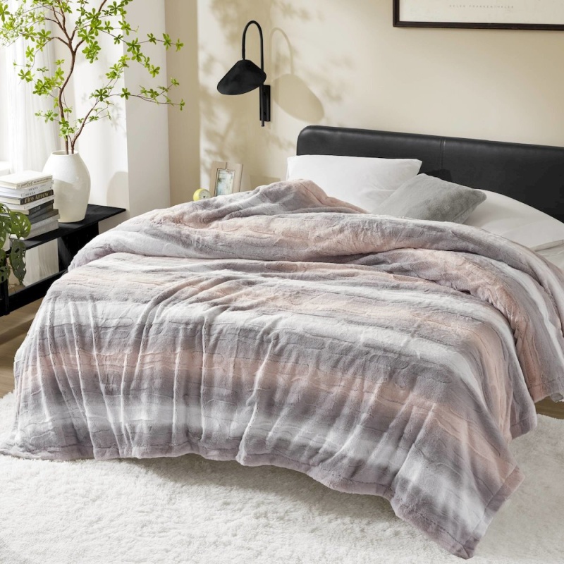 Zuri Faux Fur Blanket, Blush/Grey Color