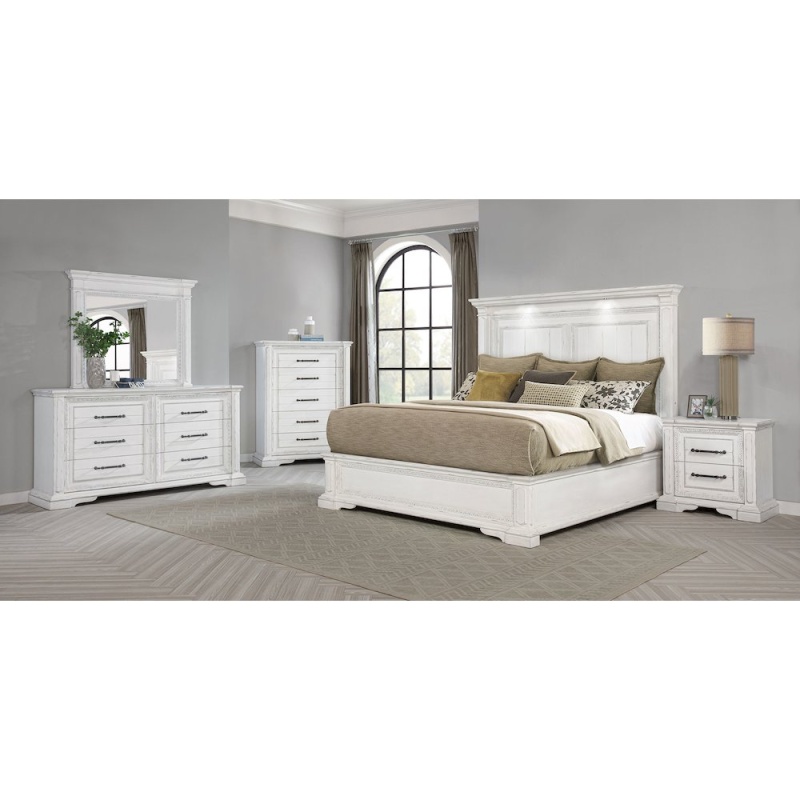 Mckinney 5-Piece Eastern King Bedroom Set Vintage White