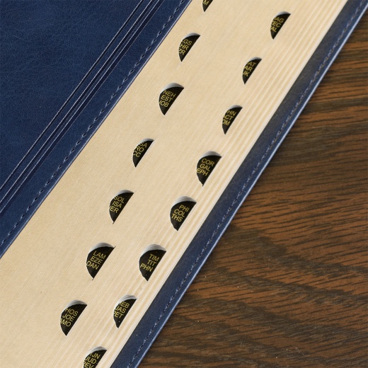 Kjv Bible Giant Print Standard-Size Faux Leather, Dark Blue