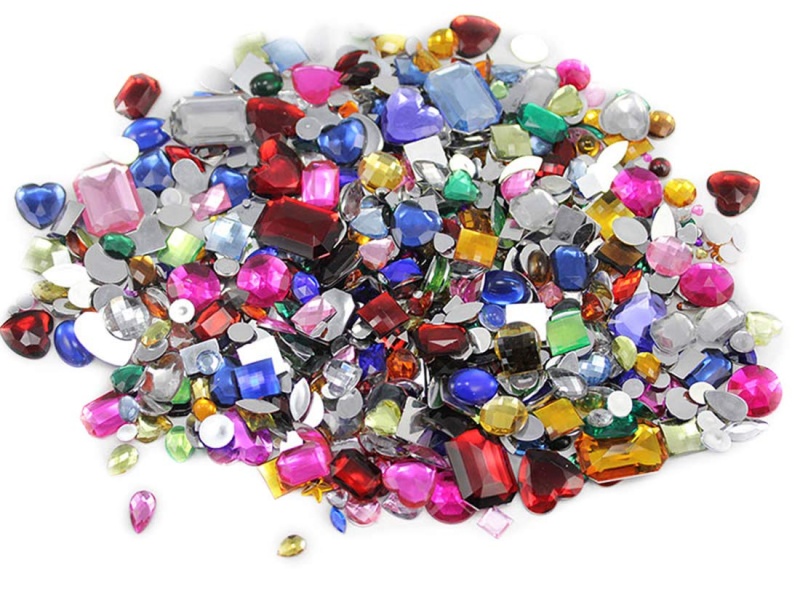 Rhinestones Assorted Sizes And Colors