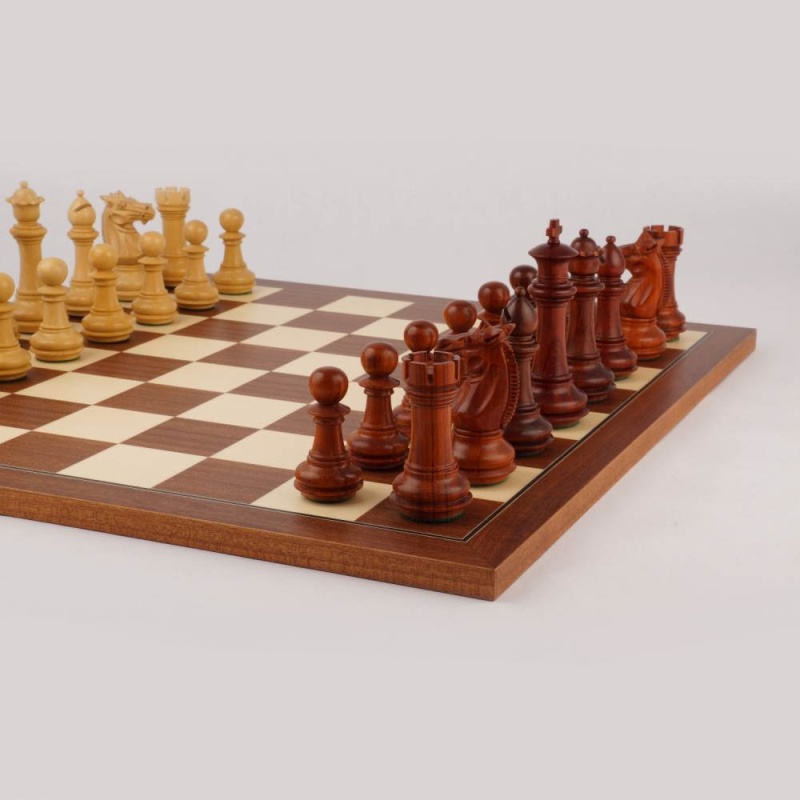 16" Mow Padouk Phalanx Executive Chess Set