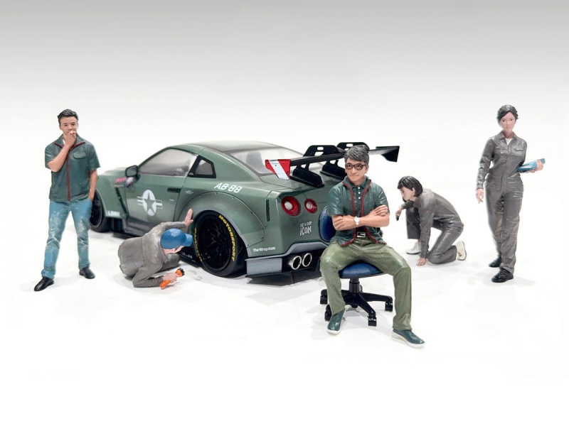 "Top Tuners" 5 Piece Figure Set "Premium" Series For 1/24 Scale Models By American Diorama