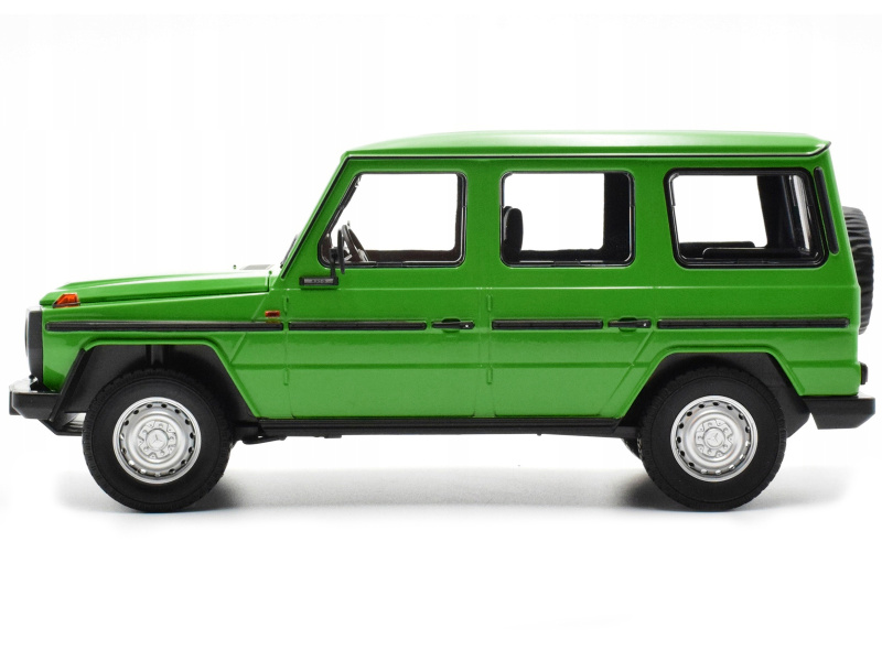 1980 Mercedes-Benz G-Model (Lwb) Green With Black Stripes Limited Edition To 402 Pieces Worldwide 1/18 Diecast Model Car By Minichamps