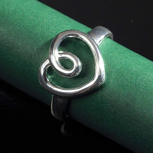 Rng-Sp Open Heart Sz 7 - Silver Plated Open Heart Ring