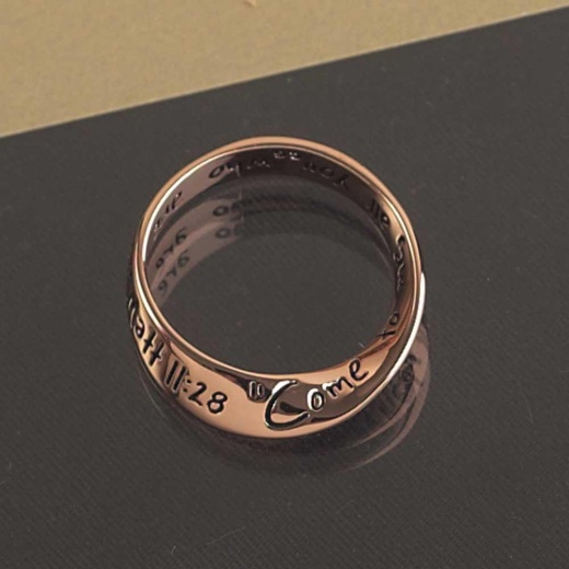 Rng-Rgp Scriptur Sz 9 Mat11:28: Rose Gold Plated Wide Mobius Ring