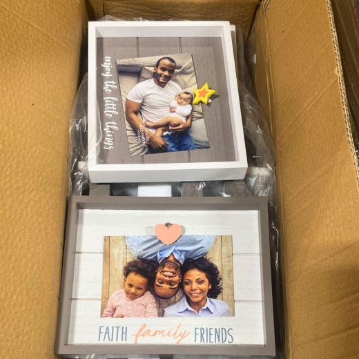 Picture Frames - This Is Us , Faith Family Friends (30 Pcs Lot)