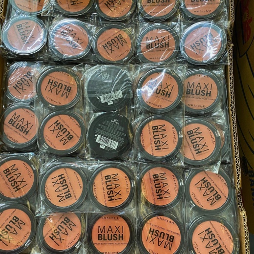 Rimmel Maxi Blush Powder Blush 004 Sweet Cheeks 0.31Oz (50 Pcs Lot)