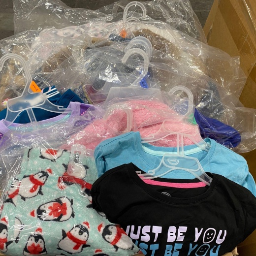 Assorted W@Lm@Rt Seasonal Clothing (50 Pcs Lot) - Assorted