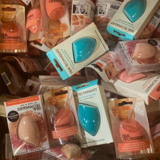 Real Techniques Assorted Sponges Mix (85 Pcs Lot)