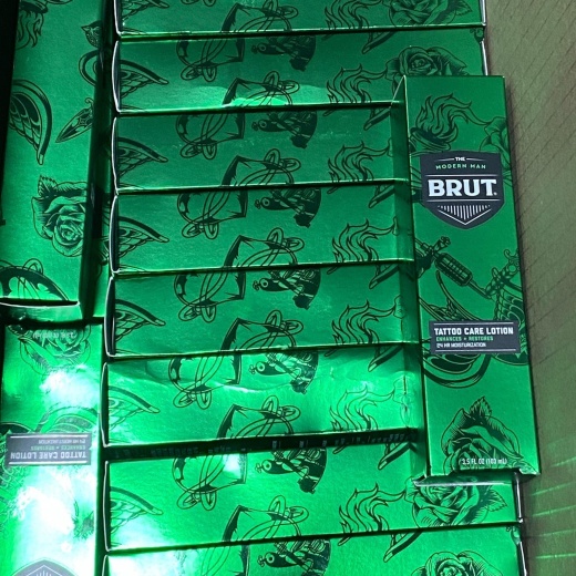 The Modern Man Brut Tattoo Care Lotion Enhances + Restores 24Hr Moisturization 3.5Oz (50 Pcs Lot)