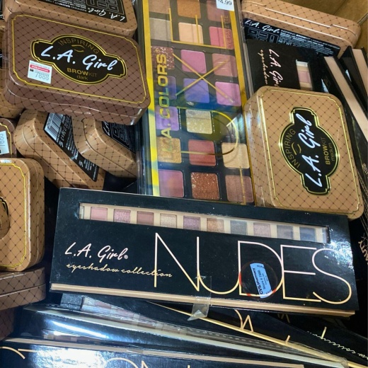 La Girl Inspiring Brow Kit & La Girl Assorted Eyeshadow Palettes Assorted Mix (44 Pcs Lot)
