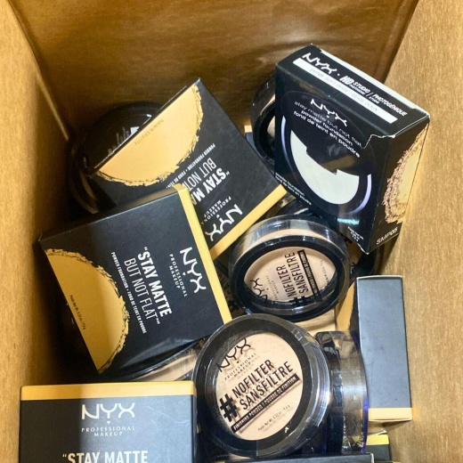 Nyx Stay Matte But Not Flat Powder Foundation & #Nofilter Finishing Powder (32 Pcs Lot)