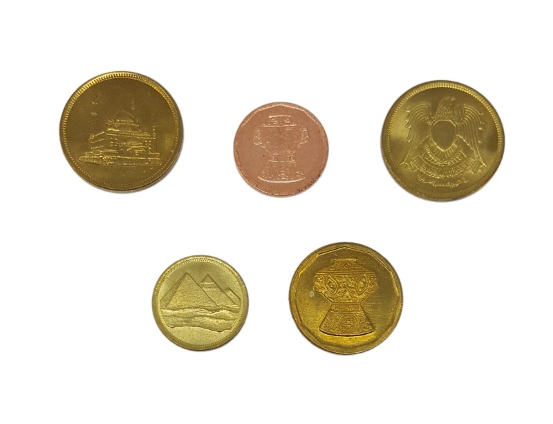 Egypt: 5 Banknotes, 5 Coins (Deluxe Portfolio Album)