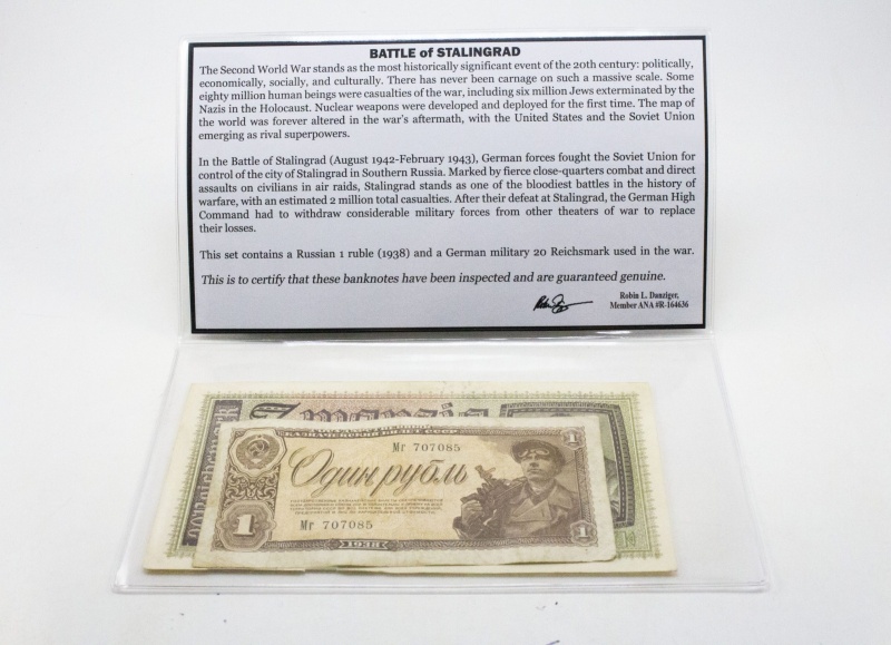 Battle Of Stalingrad: Two Wartime Banknotes (Billfold)