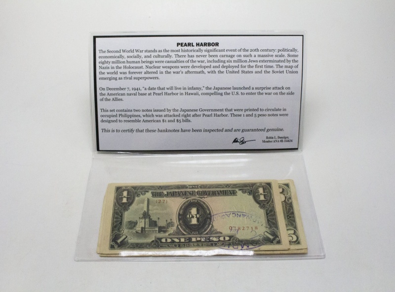 Pearl Harbor: Two Japanese Occupation Notes (Billfold)