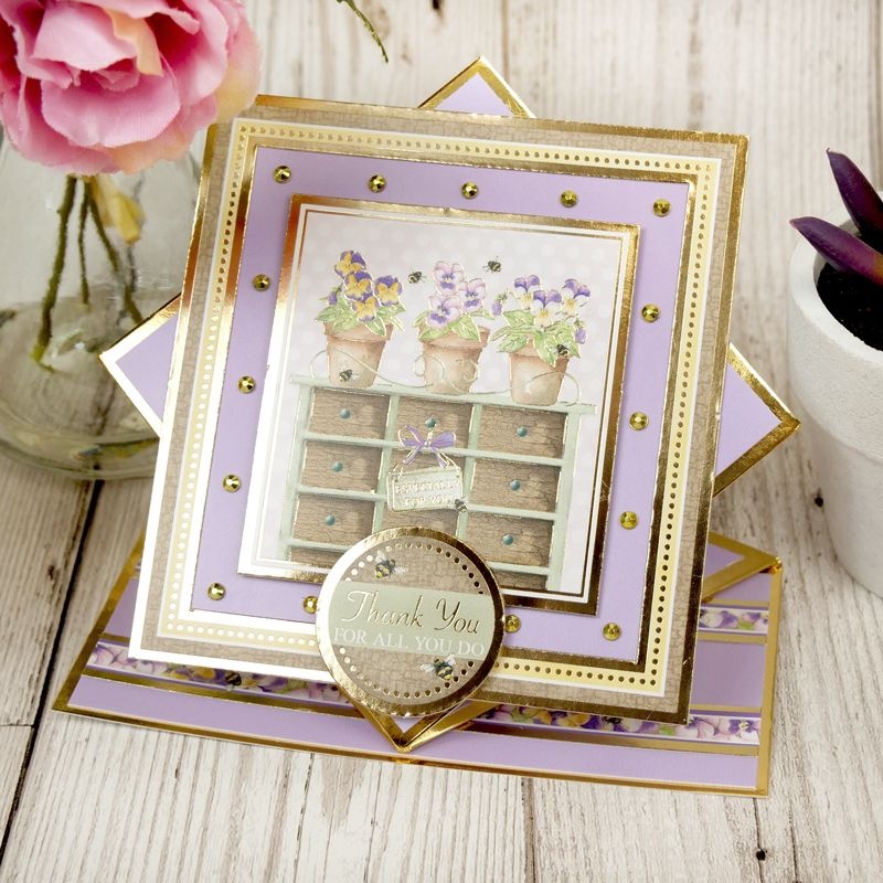 Hunkydory Favourites Toppers - Magnificent Mums