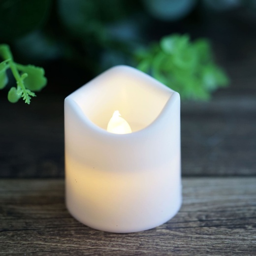 LED Battery Operated Tea Light Candles - Cool White (12 Pack