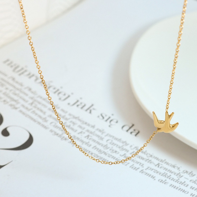 Eco-Friendly Natural Pastoral Stylish 18K Real Gold Plated 304 Stainless Steel Link Cable Chain Swallow Bird Choker Necklace For Women 33Cm(13") Long, 1 Piece
