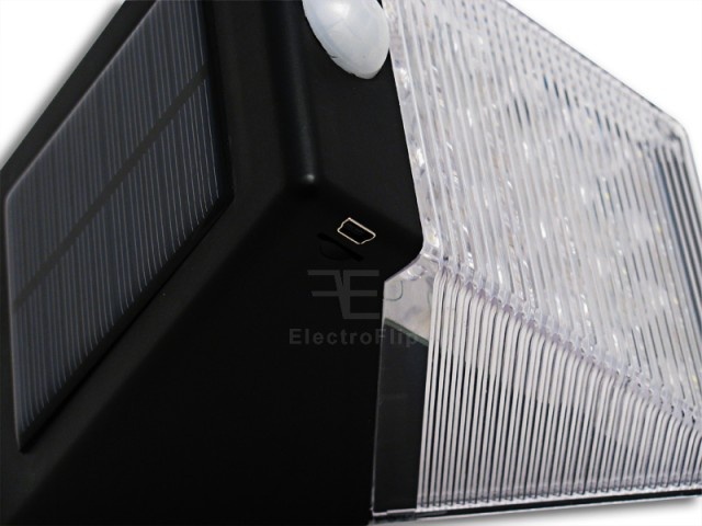 Solar Motion Activated Light & Camcorder
