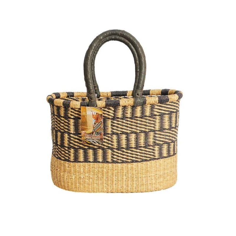 Ayeya Oval Flat Bottom Grass Basket Neutral Colors 17" X 11" X 8"