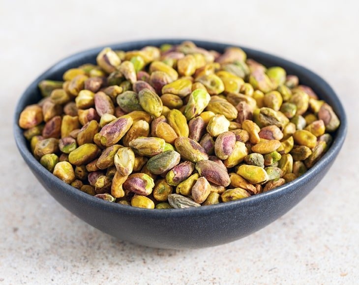 Dry Roasted Pistachio Kernels With Himalayan Salt