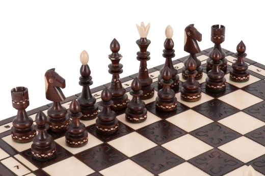 The Indian Chess Set - Luxury Chess Pieces and Board