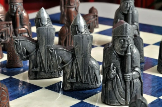 The Isle of Lewis Chess Pieces - 3.5" King - Metallic