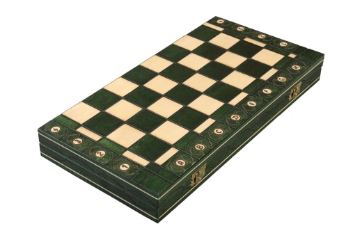 The Green Senator Chess Set