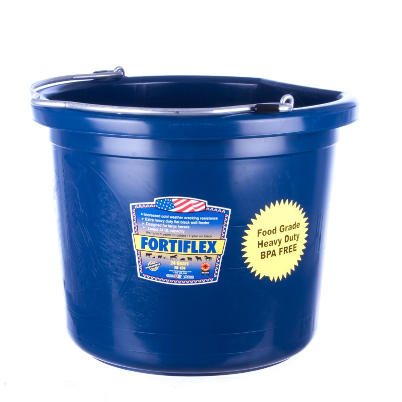 Tail Tamer Collapsible Bucket