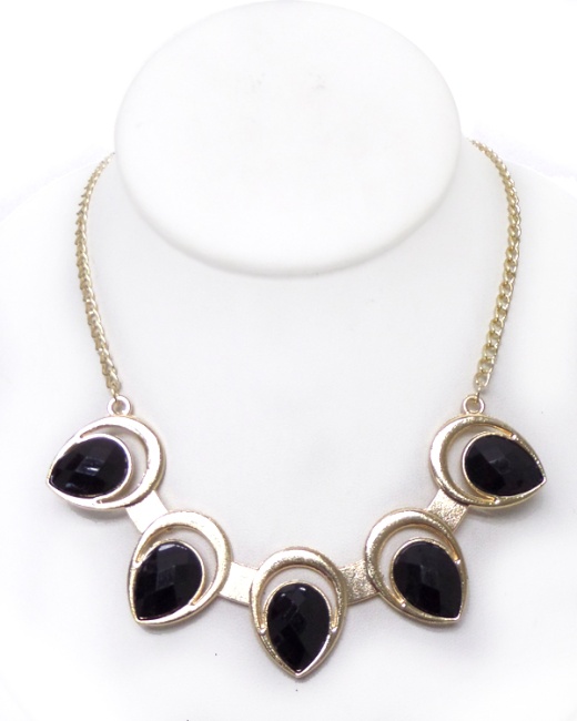 Teardrop Shape Crystal Chain Necklace