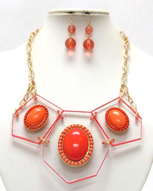 Architectural Acrylic Boaed and Stone Deco Link Necklace Earring Set