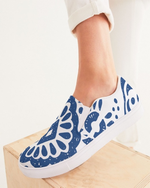 Women's Slip-On Canvas Shoe Peace