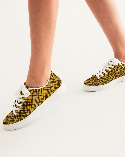 Women's Faux-Leather Sneaker Yellow Love