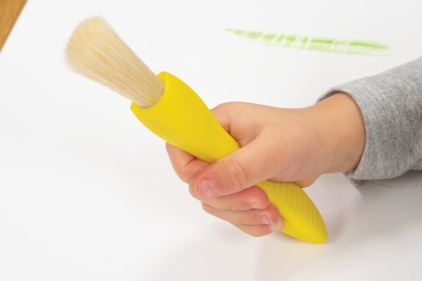 Triangle Grip Paint Brushes - 1 Size - Set Of 6